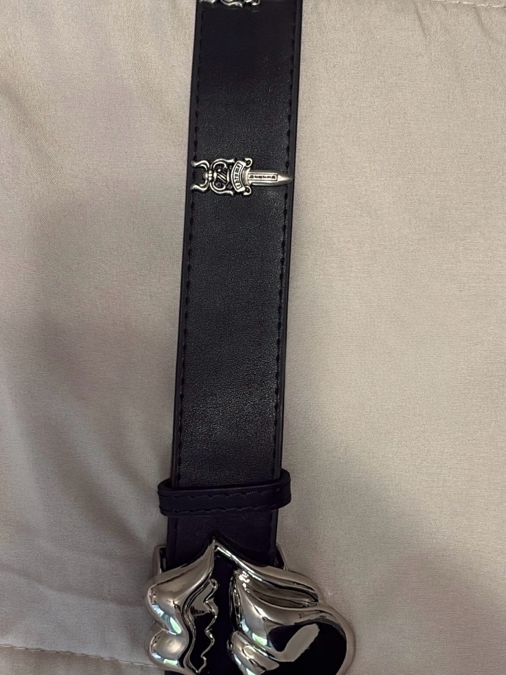Chrome hearts Men's Black Leather Belt with Silver Heart Buckle